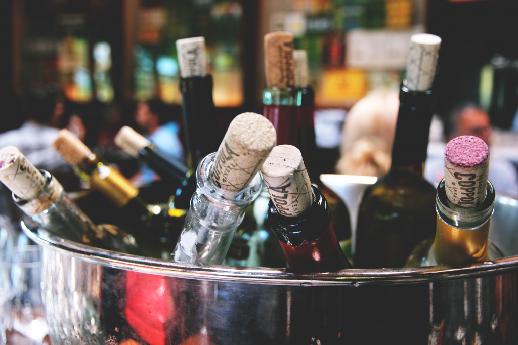 bottle-alcohol-glass-bottle-drink-champagne-wine-wine-bottle-liqueur-distilled-beverage-beer-bar-1608534.jpeg
